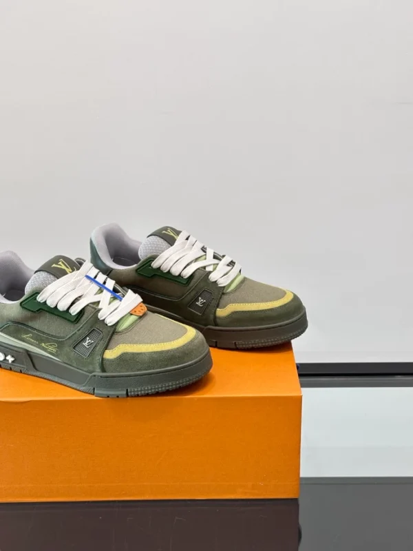 Louis Vuitton Trainer Outdoor Sneaker - LS303