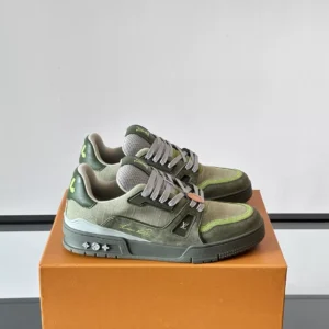 Louis Vuitton Trainer Outdoor Sneaker - LS303