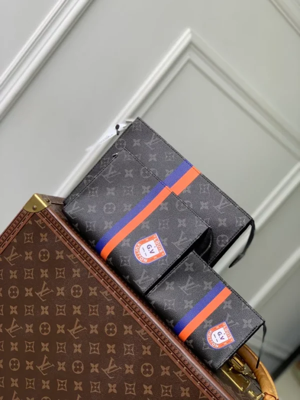 Louis Vuitton Trio Toilet Pouch Mon Monogram - LCP027