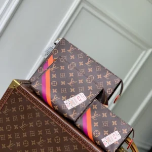 Louis Vuitton Trio Toilet Pouch Mon Monogram - LCP028