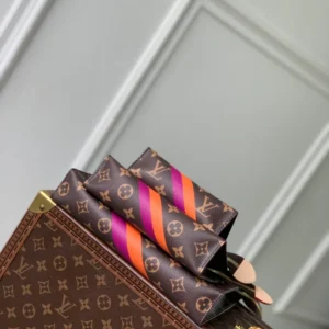Louis Vuitton Trio Toilet Pouch Mon Monogram - LCP028