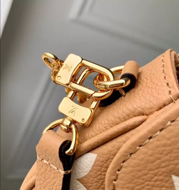 Louis Vuitton Wallet On Chain Ivy - LH87