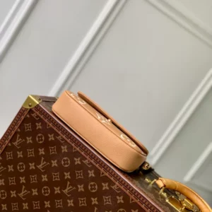 Louis Vuitton Wallet On Chain Ivy - LH87
