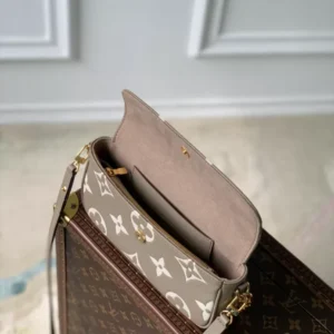 Louis Vuitton Wallet On Chain Ivy - LH88