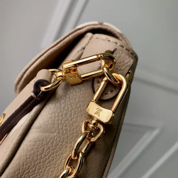 Louis Vuitton Wallet On Chain Ivy - LH88