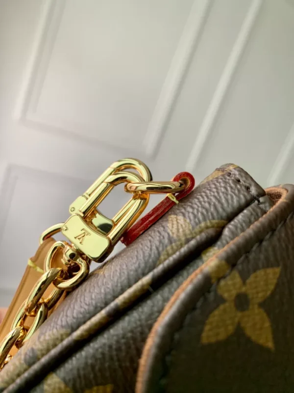 Louis Vuitton Wallet On Chain Ivy - LH89