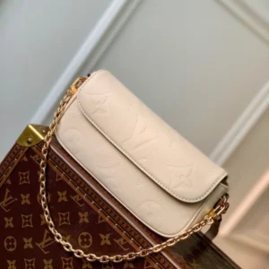 Louis Vuitton Wallet On Chain Ivy - LH91