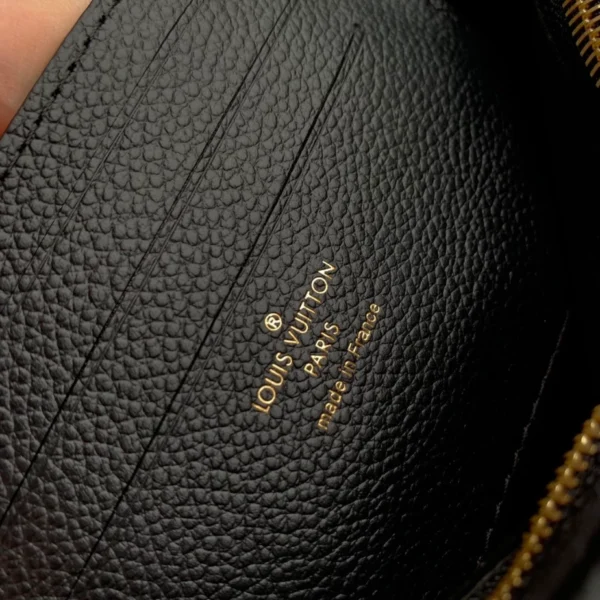Louis Vuitton Wallet On Chain Ivy - LH92