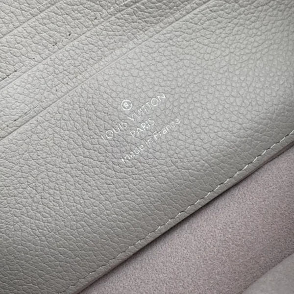 Louis Vuitton Wallet On Chain Ivy - LH93