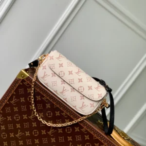 Louis Vuitton Wallet On Chain Ivy - LH94