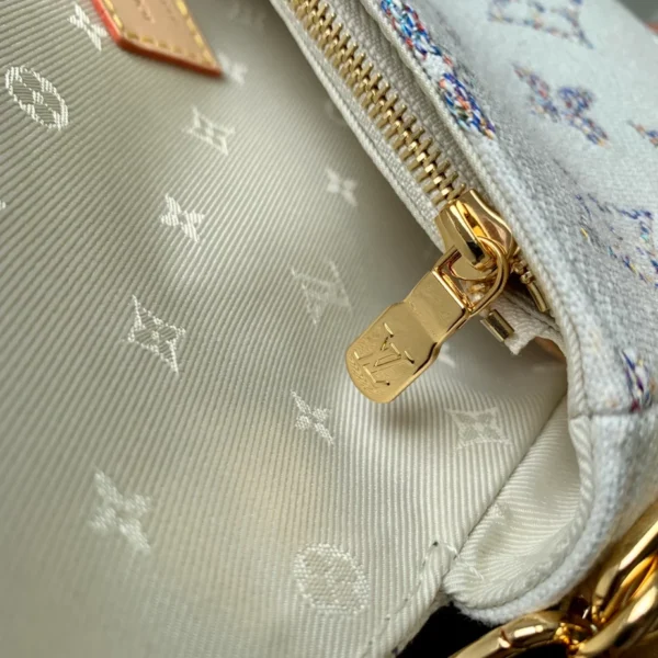 Louis Vuitton Wallet On Chain Ivy - LH95