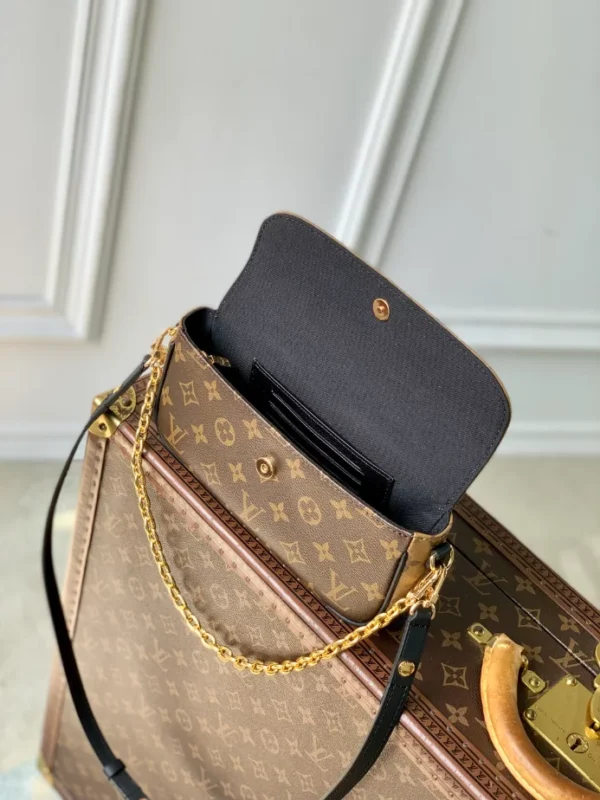 Louis Vuitton Wallet On Chain Ivy Monogram Reverse Canvas - LH79