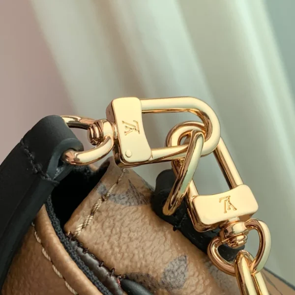 Louis Vuitton Wallet On Chain Ivy Monogram Reverse Canvas - LH79