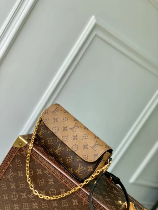 Louis Vuitton Wallet On Chain Ivy Monogram Reverse Canvas - LH79
