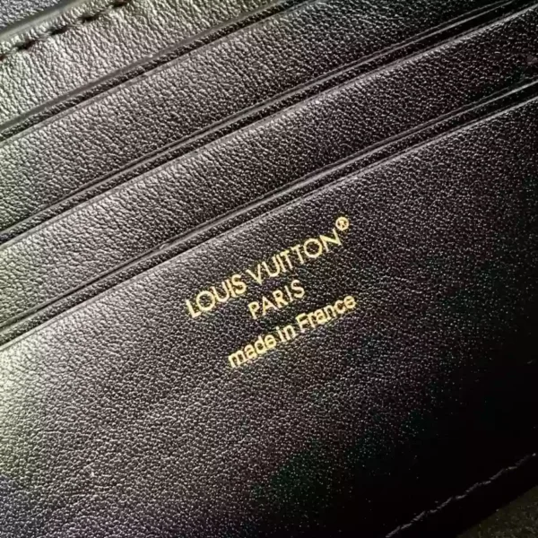 Louis Vuitton Wallet On Chain LV Bloom - LH102