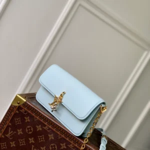 Louis Vuitton Wallet On Chain LV Bloom - LH103