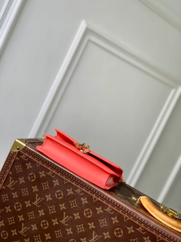 Wallet On Chain LV Bloom - LH112