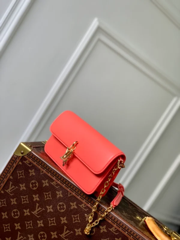Wallet On Chain LV Bloom - LH112