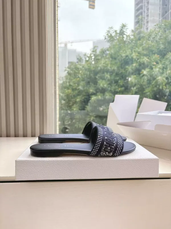 Dior Slippers - SD33