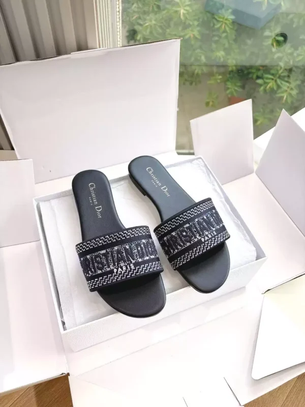 Dior Slippers - SD33