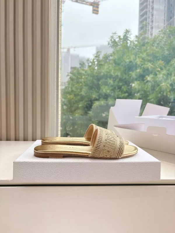 Dior Slippers - SD35