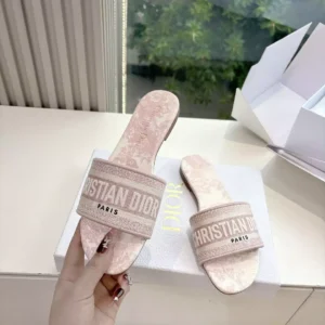 Dior Slippers - SD36