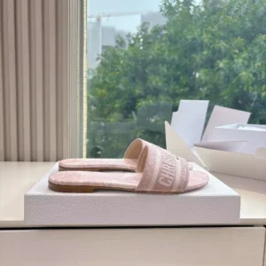 Dior Slippers - SD36