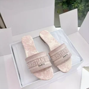 Dior Slippers - SD36