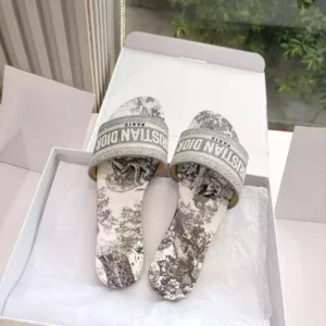 Dior Slippers - SD37