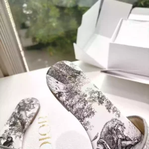 Dior Slippers - SD37