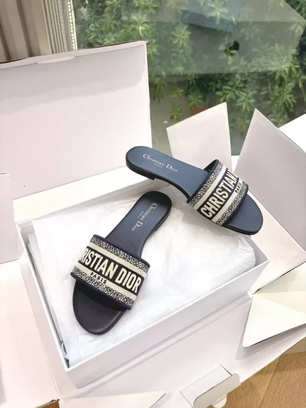 Dior Slippers - SD39
