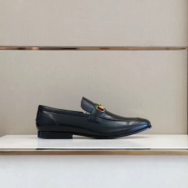 Gucci Leather Loafers - GL41