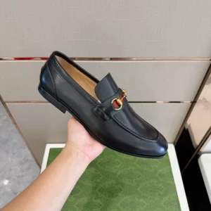 Gucci Leather Loafers - GL41