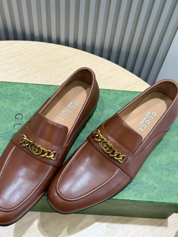 Gucci Men's Leather Loafers With Interlocking G In Brown - GL29