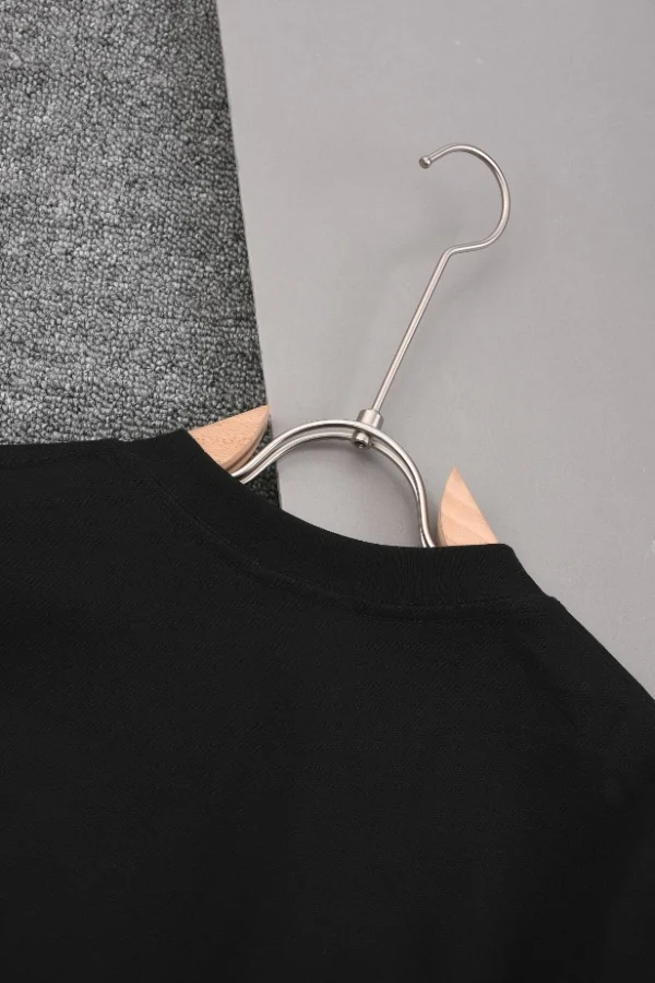 Louis Vuitton Embroidered Signature Cotton T-Shirt in Black - LT129