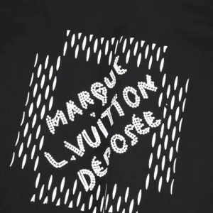 Louis Vuitton Embroidered Signature Cotton T-Shirt in Black - LT129
