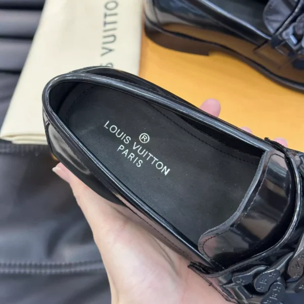 Louis Vuitton Loafers In Black - LL55