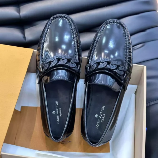 Louis Vuitton Loafers In Black - LL55