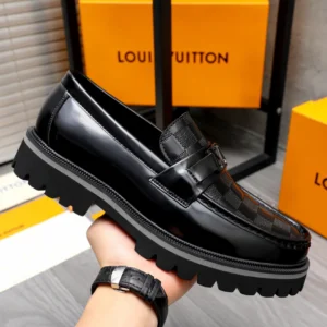 Louis Vuitton Major Loafers Black Leather - LL42