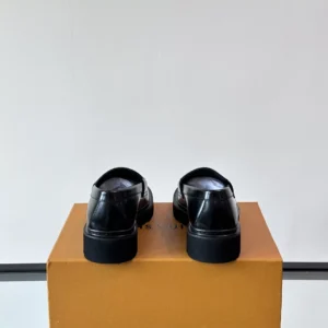 Louis Vuitton Major Loafers Black Leather - LL46