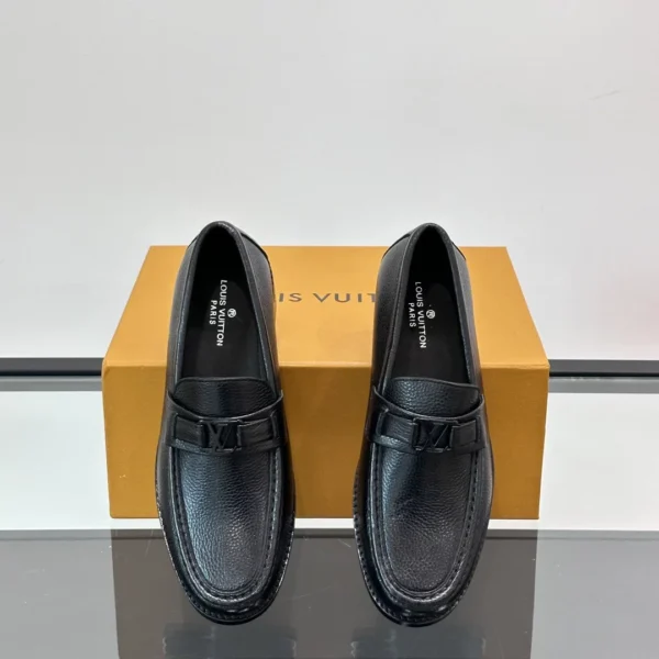 Louis Vuitton Major Loafers In Black - LL52