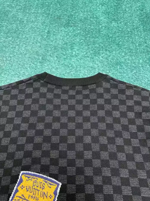Louis Vuitton Art Printed Damier Cotton T-Shirt - LT134