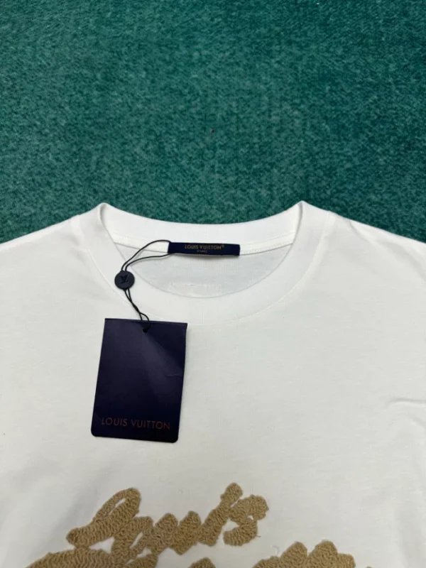 Louis Vuitton Embroidered Signature T-Shirt - LT131