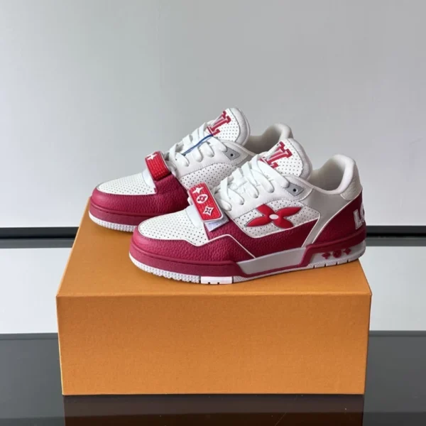 Louis Vuitton Trainer Sneaker In Red - LS310