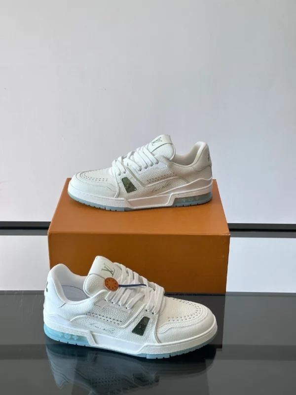 Louis Vuitton Trainer Sneakers - LS313