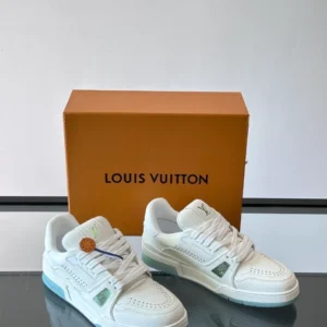 Louis Vuitton Trainer Sneakers - LS313