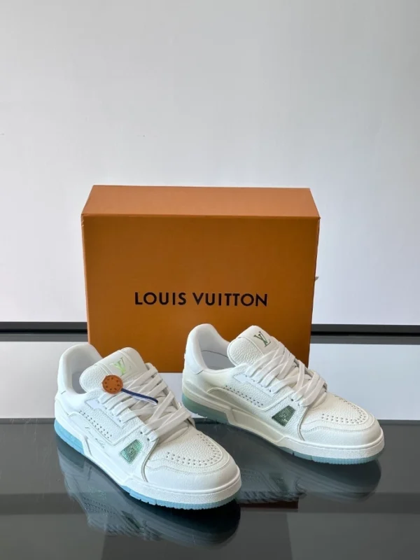Louis Vuitton Trainer Sneakers - LS313