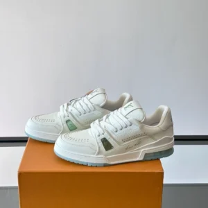 Louis Vuitton Trainer Sneakers - LS313