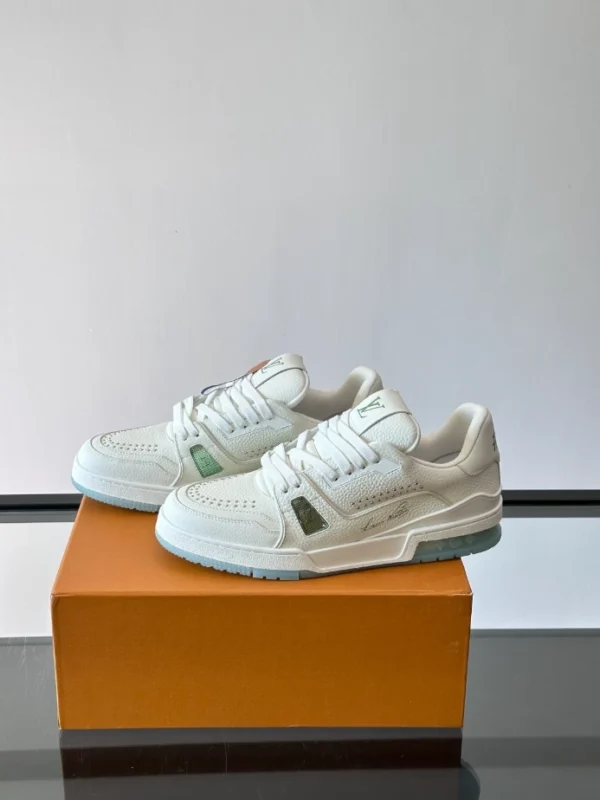 Louis Vuitton Trainer Sneakers - LS313