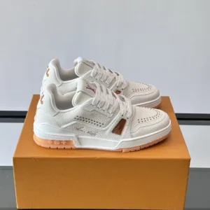 Louis Vuitton Trainer Sneakers - LS314